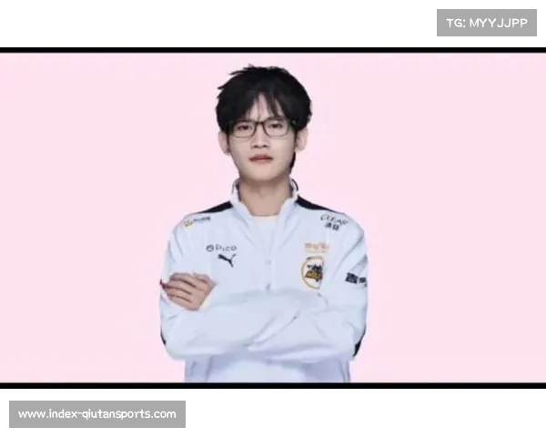 RNG樱花二连MVP燃爆全场，狼队被建议引进该选手